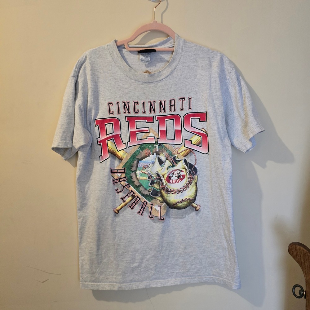 Vintage Cincinnati Reds Baseball T Shirt Mens Medium Gray‎ Brazos Made in USA